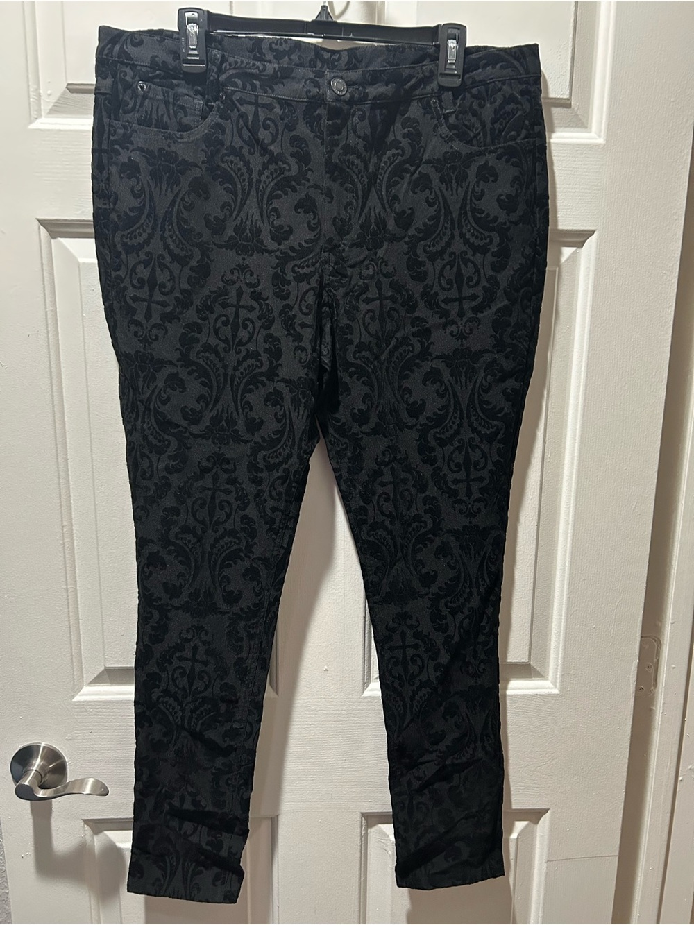 Killstar Grief by the Night Jeans Damask Skinny Jeans in Black XXL NWT